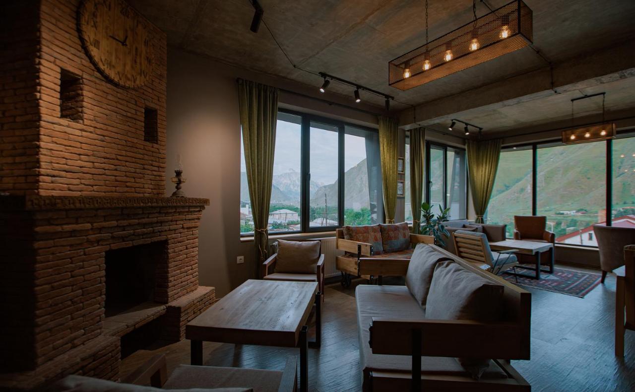 Northgate Hotel Kazbegi Екстериор снимка