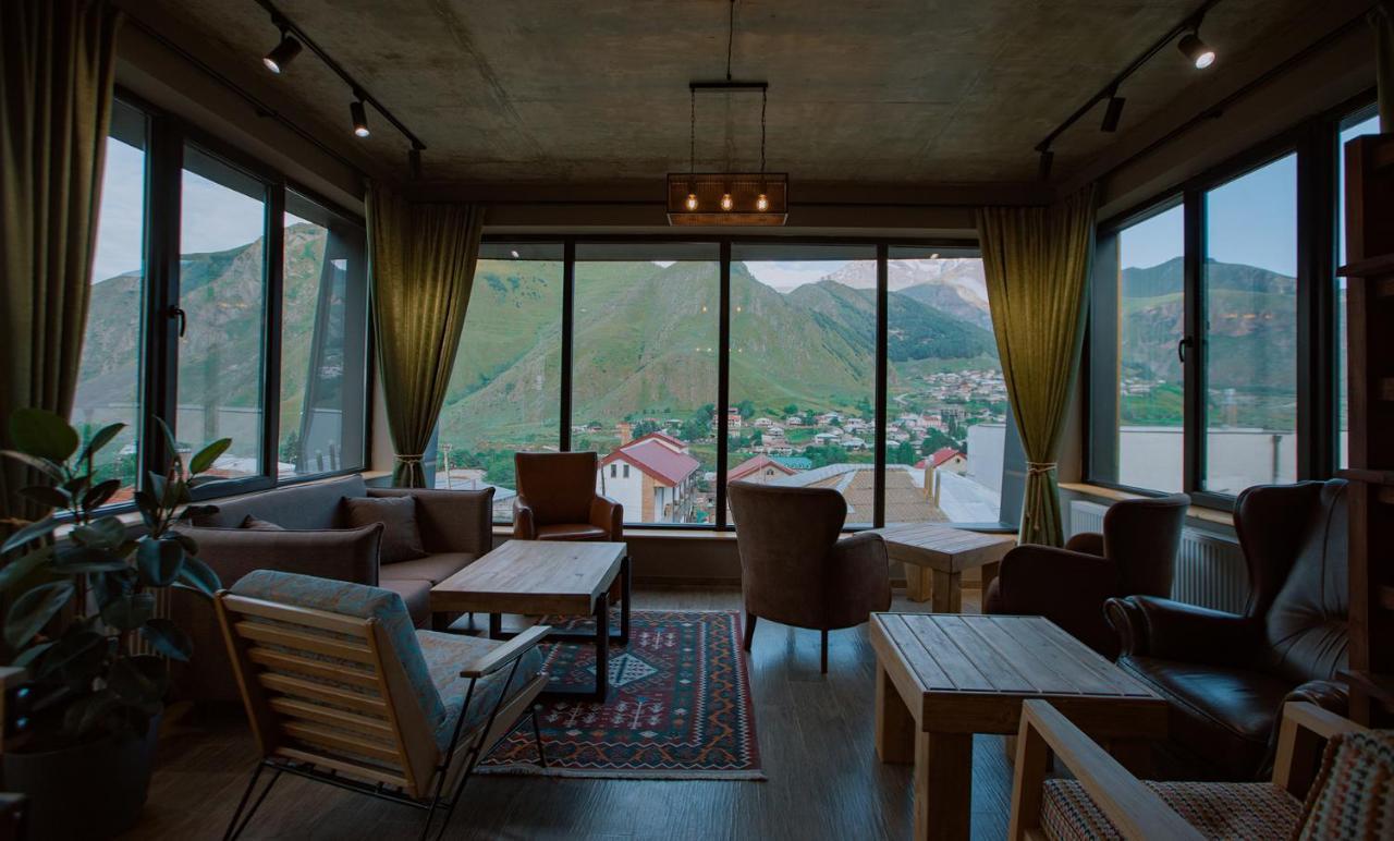 Northgate Hotel Kazbegi Екстериор снимка